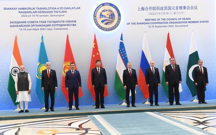 رئيس الوزراء مودي يشارك مع قادة دول منظمة شنغهاي للتعاون في الدورة الـ22 في سمرقند
