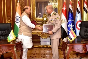 الهند ومصر توقعان مذكرة تفاهم بشأن تعزيز التعاون في مجال الدفاع