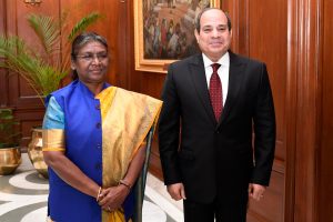 رئيسة الهند تستضيف مأدبة عشاء رسمية على شرف رئيس مصر