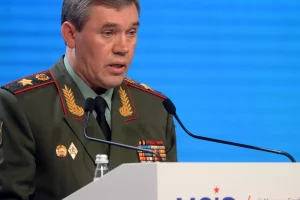 روسيا تعين قائدا عسكريا جديدا في أوكرانيا
