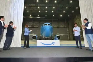 أمازون تبدأ خدمات الشحن الجوي في الهند
