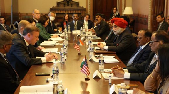 أجيت دوفال وجيك سوليفان يطلقان رسميًا المبادرة الأمريكية الهندية بشأن التقنيات الحرجة والناشئة