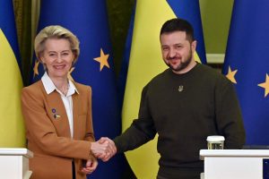 زيلينسكي يناقش التعاون والتكامل الأوروبي لأوكرانيا مع قادة الاتحاد الأوروبي