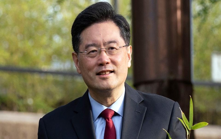 وزير الخارجية الصيني يحضر اجتماع وزراء خارجية مجموعة العشرين في نيودلهي