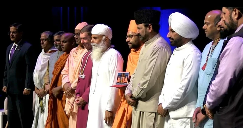 القادة الدينيون والروحيون في أستراليا: ناريندرا مودي “رئيس الوزراء الأكثر تقدمية وعلمانية” في تاريخ الهند المستقلة