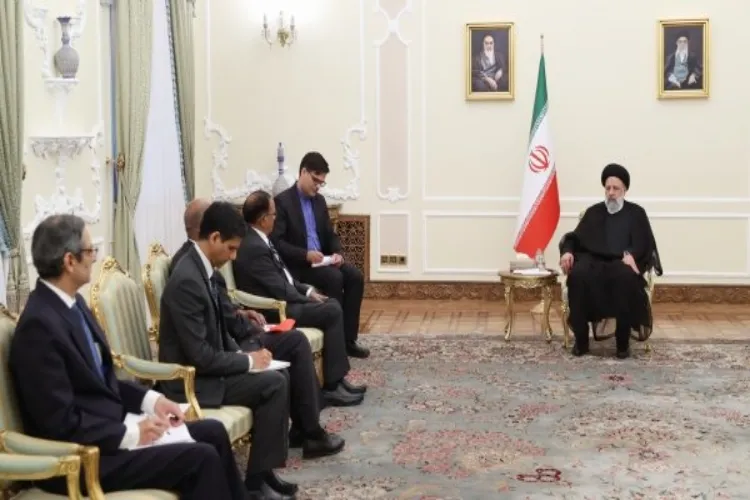 مستشار الأمن القومي أجيت دوفال يجتمع مع الرئيس الإيراني إبراهيم رئيسي 