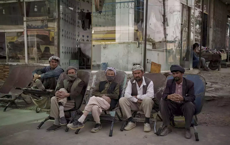 تقرير: ارتفاع معدل البطالة في أفغانستان بشكل كبير خلال العامين الماضيين