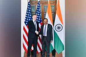مستشار الأمن القومي دوفال ونظيره الأمريكي يخاطبان المائدة المستديرة حول النهوض بالمبادرة الهندية-الأمريكية بشأن التقنيات الحرجة والناشئة