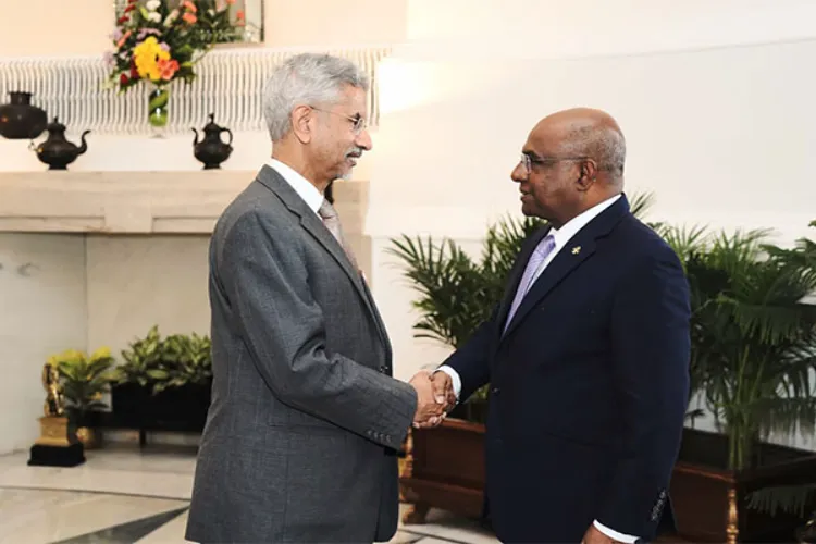 جيشانكار يلتقي بنظيره المالديفي عبد الله شهيد لبحث القضايا الثنائية