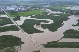 الخسائر الاقتصادية الناجمة عن الفيضانات في الصين قد تتجاوز 15 مليار دولار