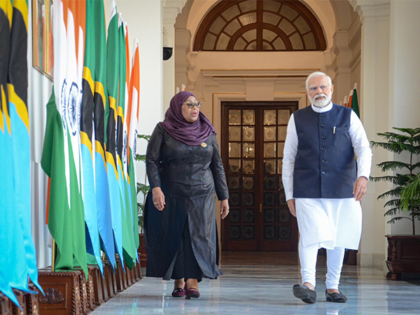 الهند وتنزانيا تقرران العمل معًا لتشكيل خارطة طريق مدتها خمس سنوات في قطاع الدفاع